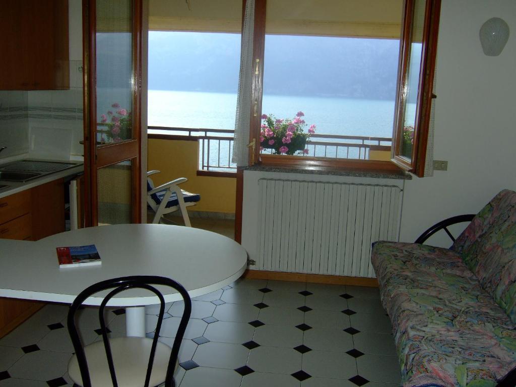 Residence San Vito Brenzone sul Garda Habitación foto